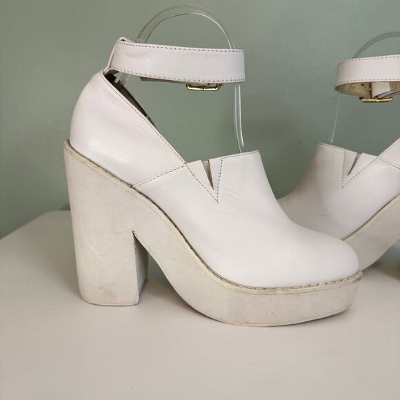 Windsor Smith POP Platform Womens 7 White Leather Block Heel Ankle Buckle Almond - Picture 5 of 14